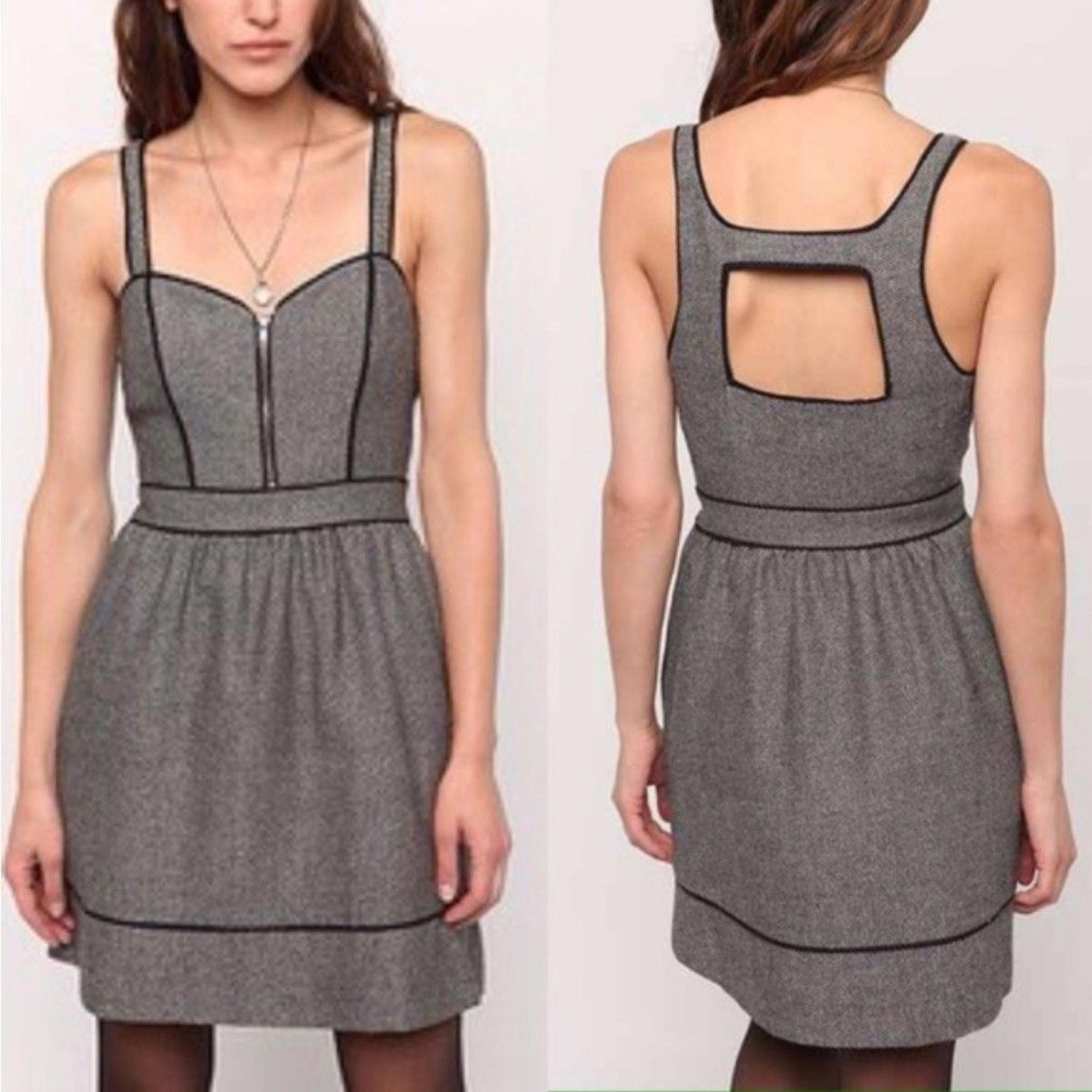 Kimchi Blue Lulu Tweed zip front Dress