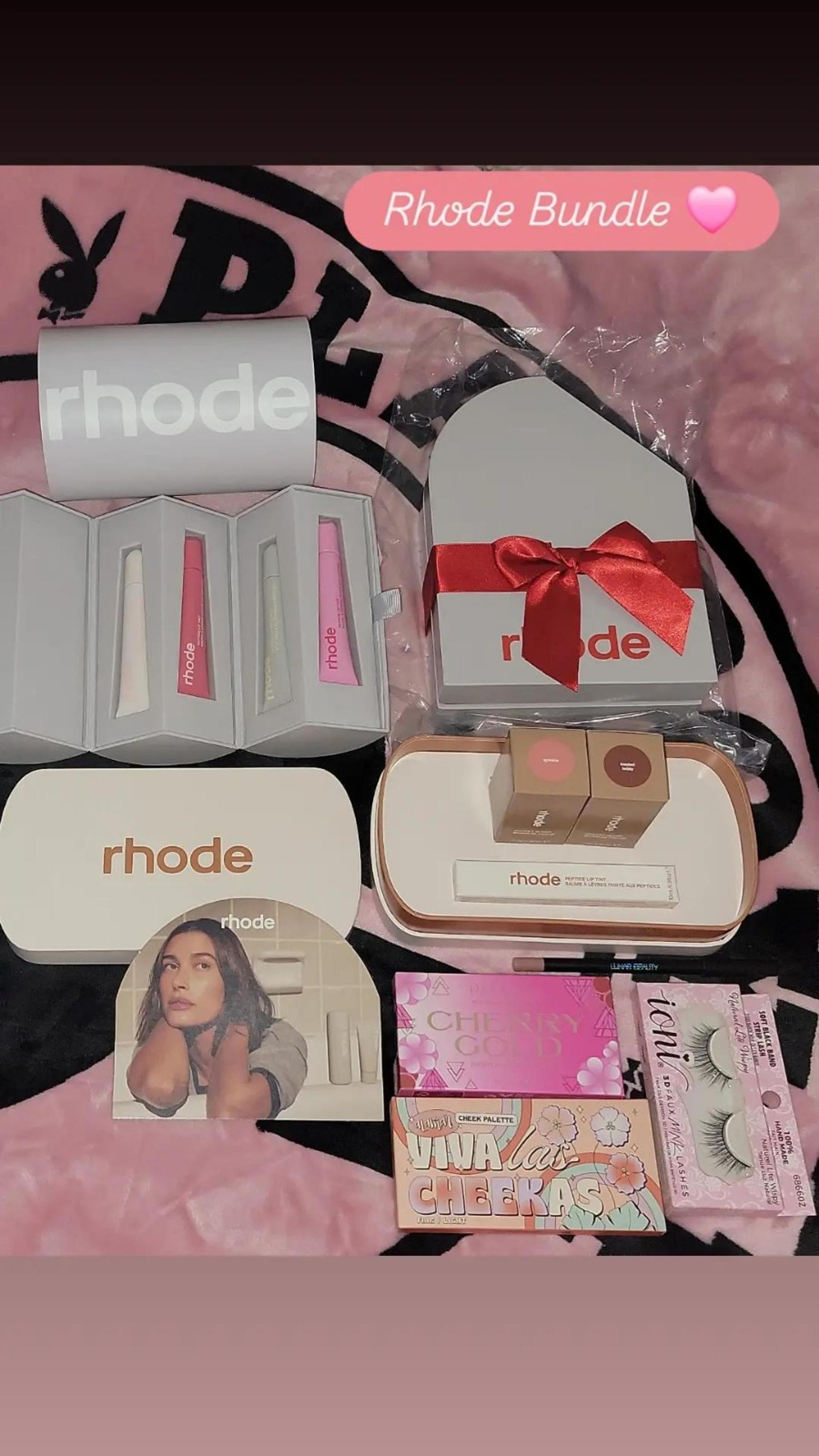 Rhode lip treatment roll Vanilla Cake, sprinkle and more❤️