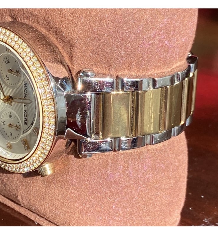MICHAEL KORS Parker Quartz White Dial Two Tone Bracelet Ladies Watch - detail