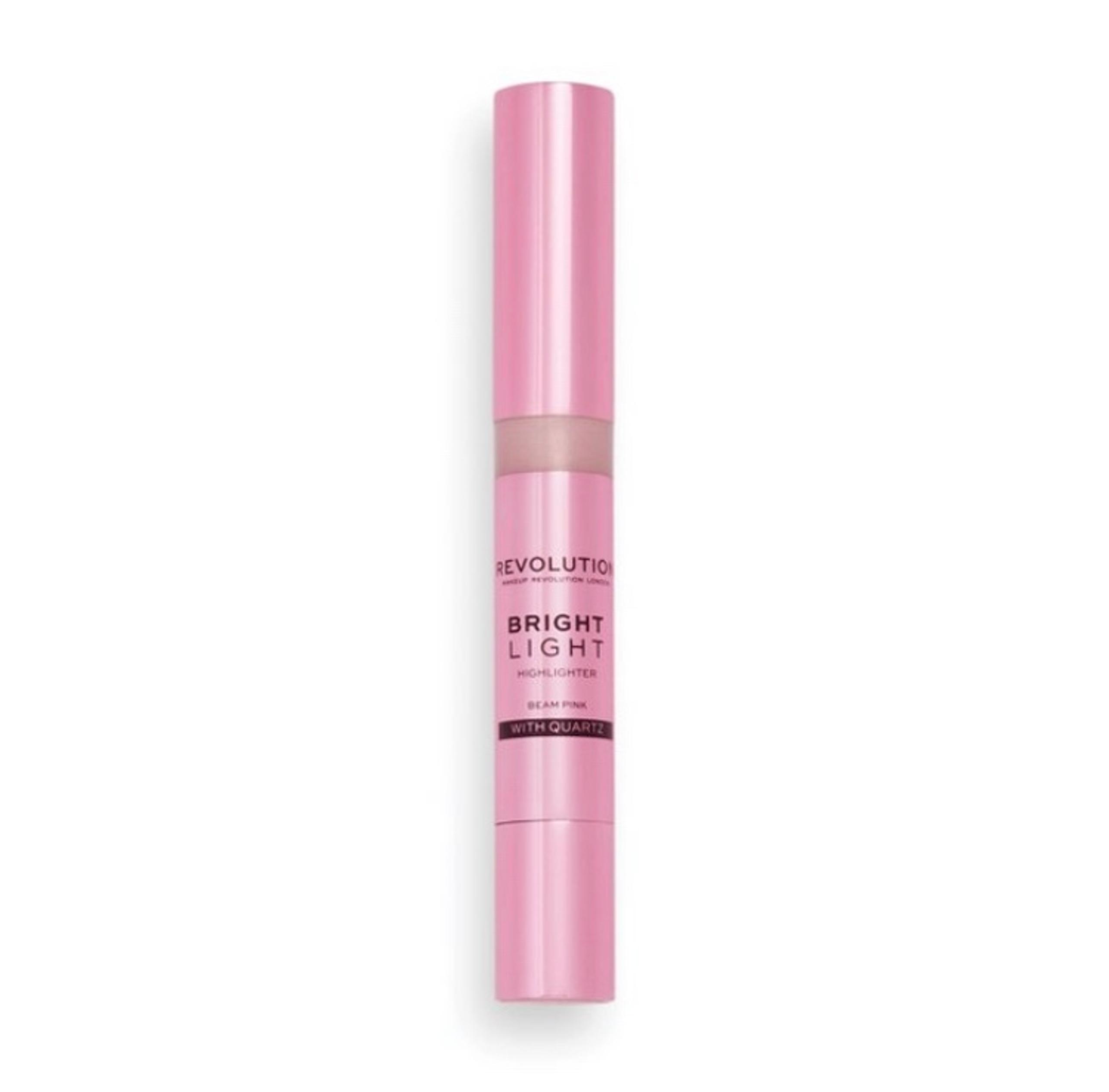 Makeup revolution highlighter