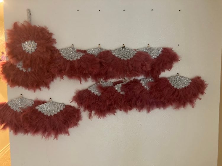 Ostrich feathers handfan and Autogele