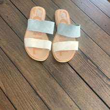 Sorel two tone outdoor sandals