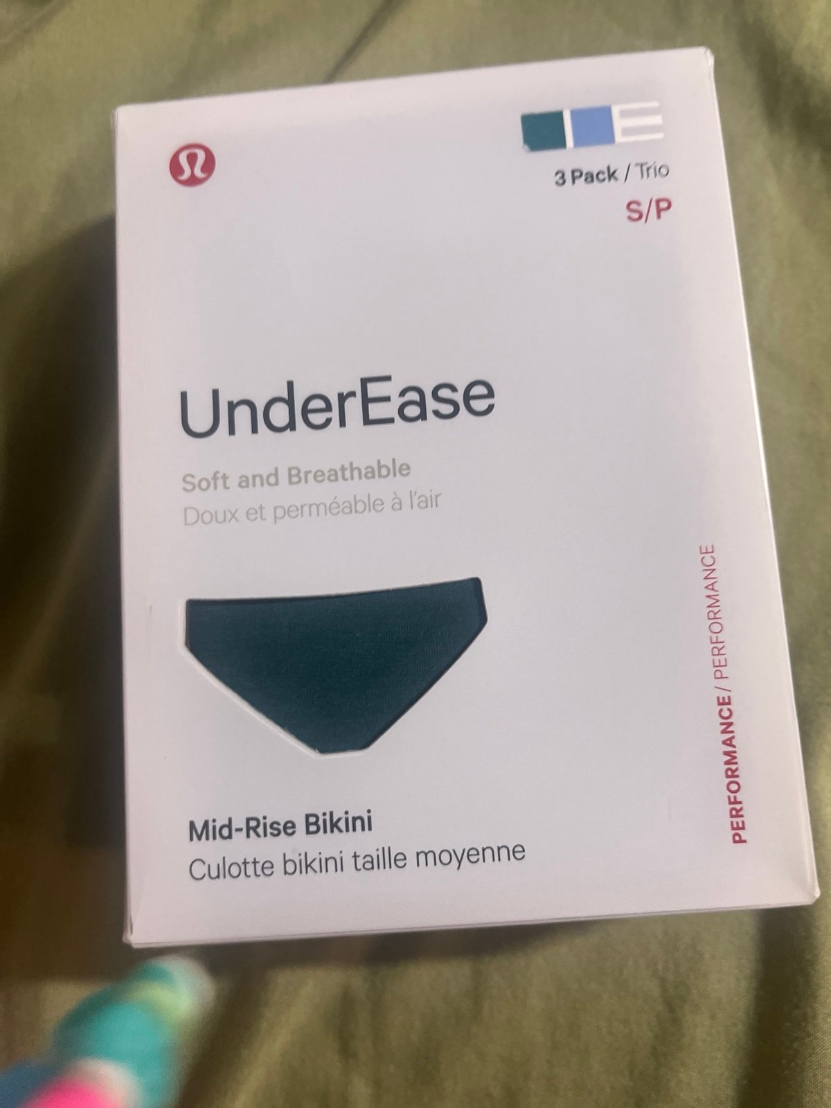 Lululemon UnderEase MR bikini Size S