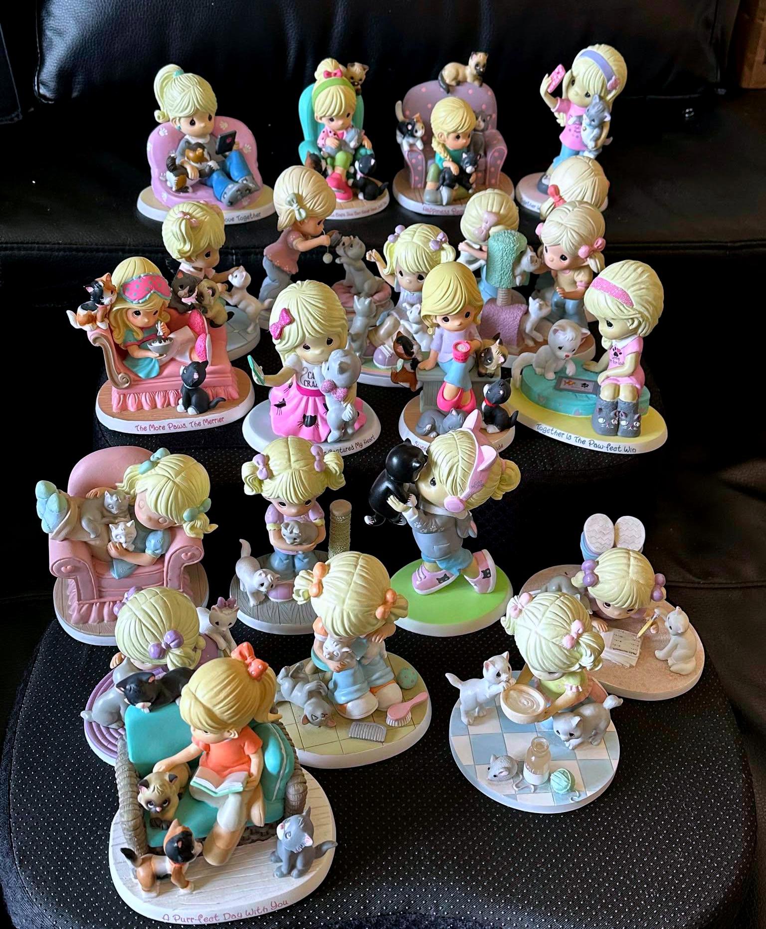 22 Precious Moments Girls with Kittens collection lot