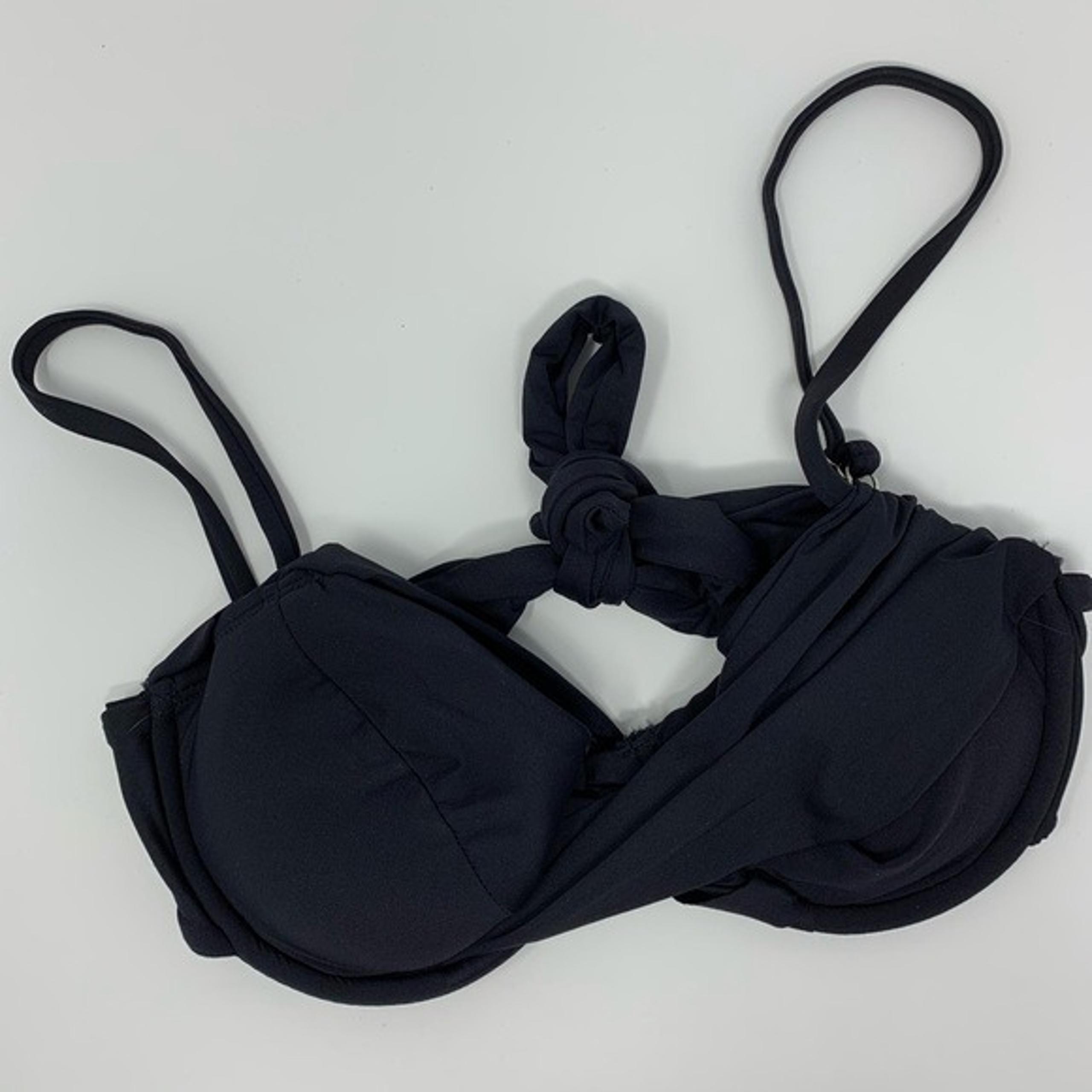 Loft Beach black twist front underwire
