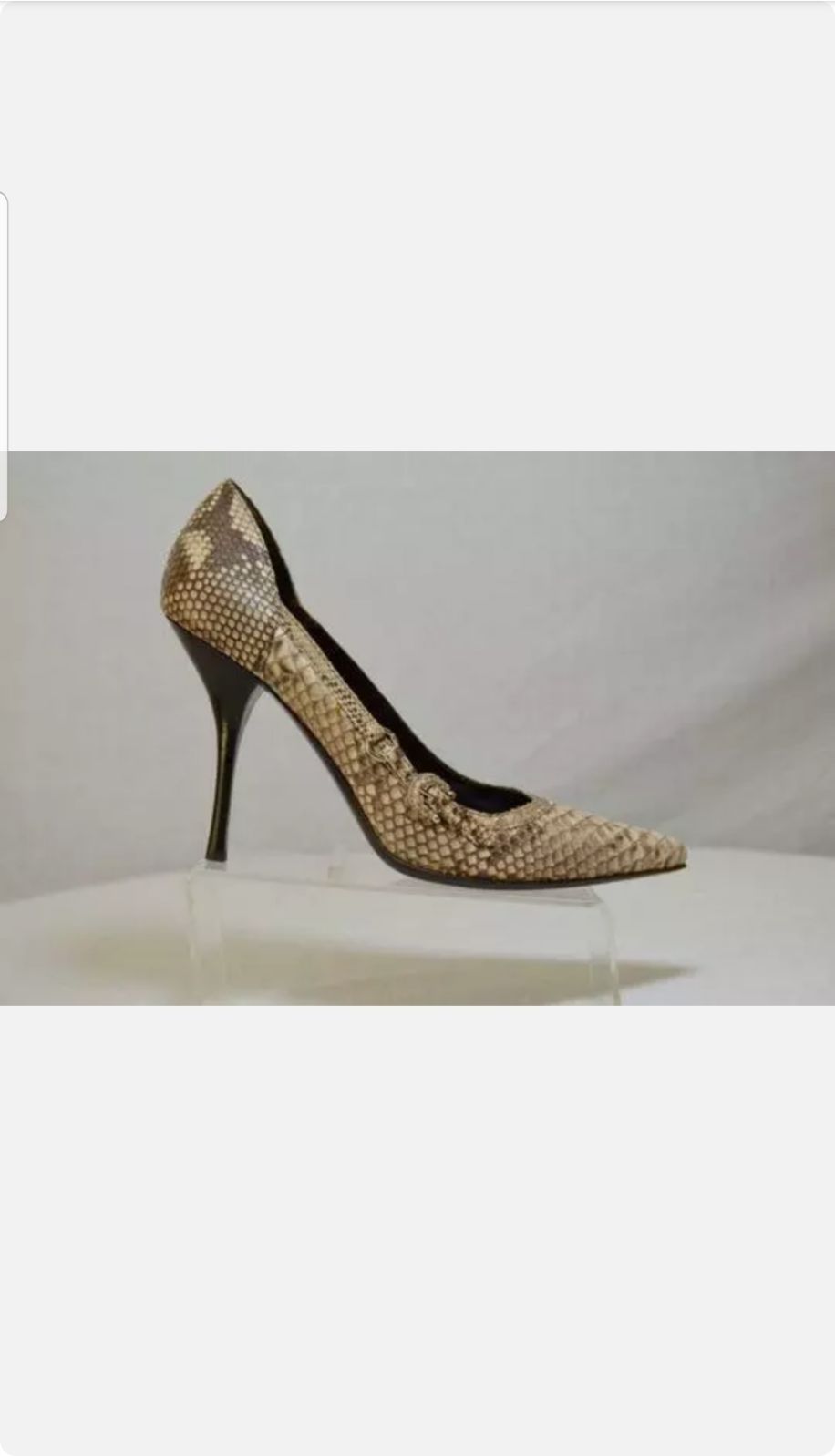 Burberry Python heels size 40