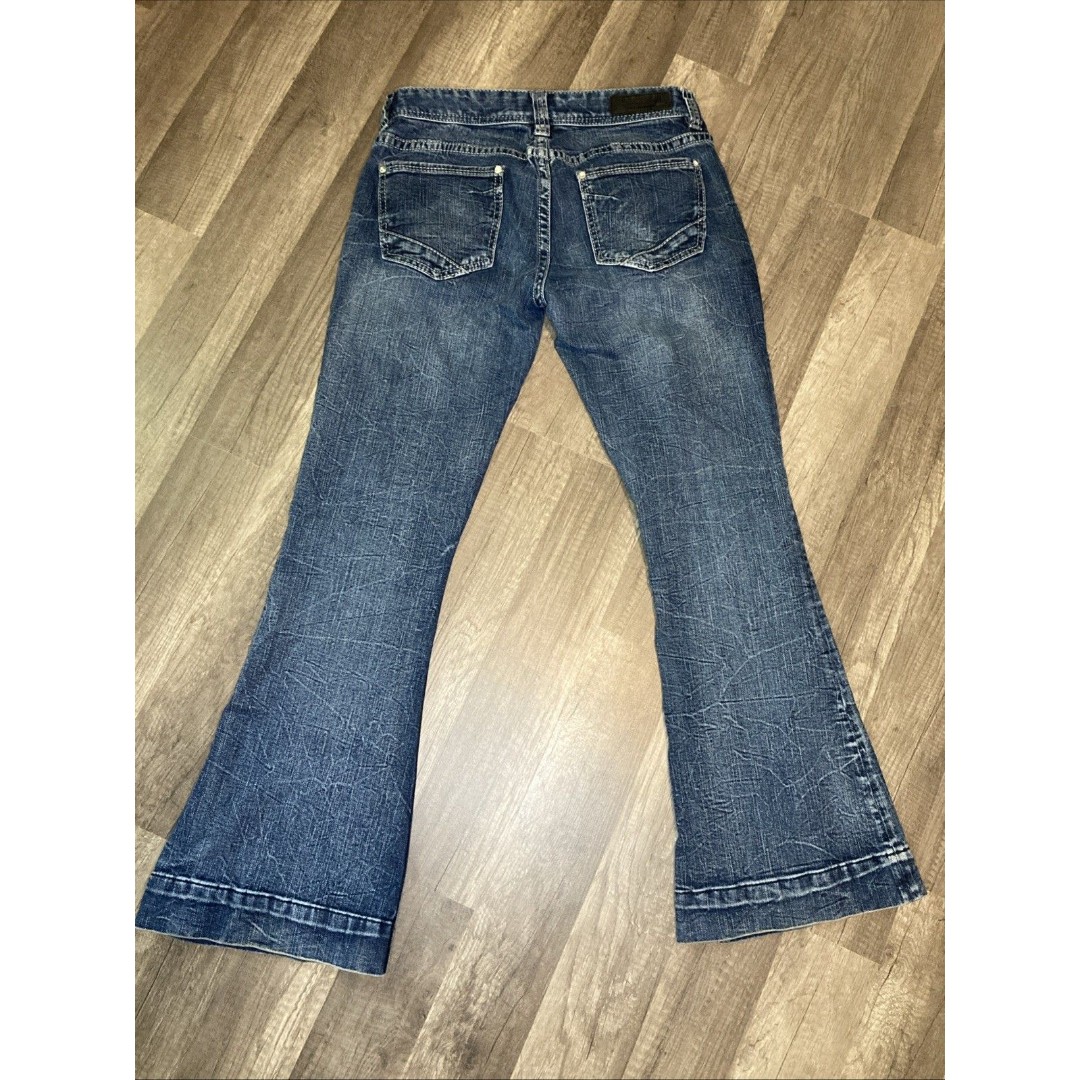 Rock Roll Cowgirl Women’s Low Rise Western Flare Trouser Jeans Size 29W X 30L