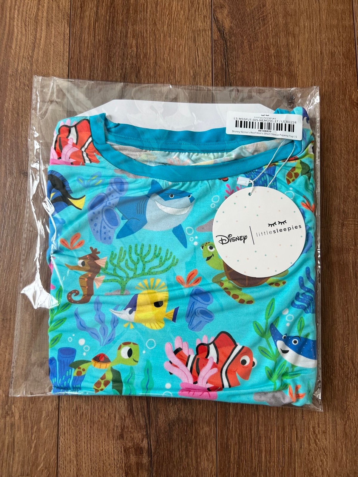 Little Sleepies Disney Nemo’s Reef Men’s Short Sleeve Pajama Top Size Small