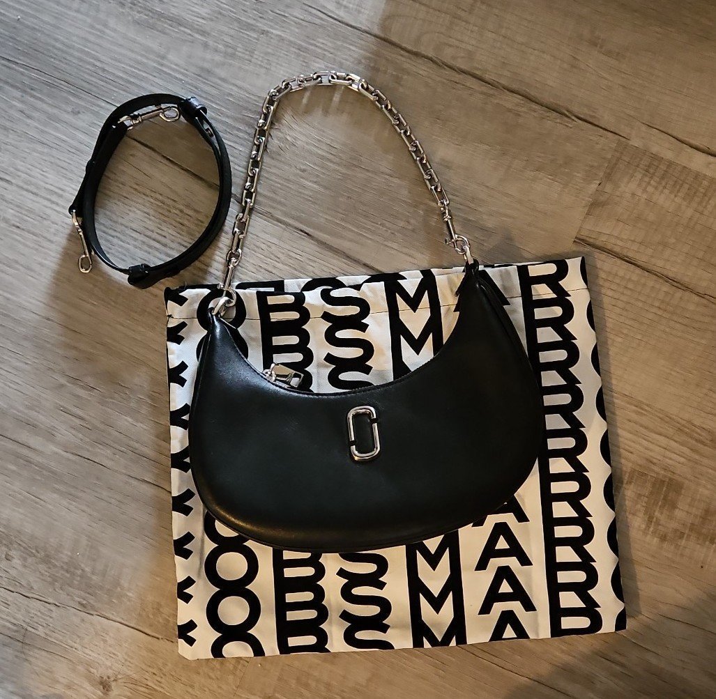 Marc Jacobs The Curve Bag