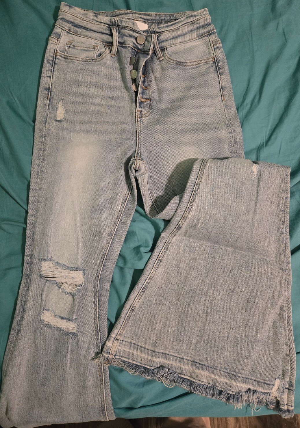 Bayeas sz 1 button fly destroyed knee flare