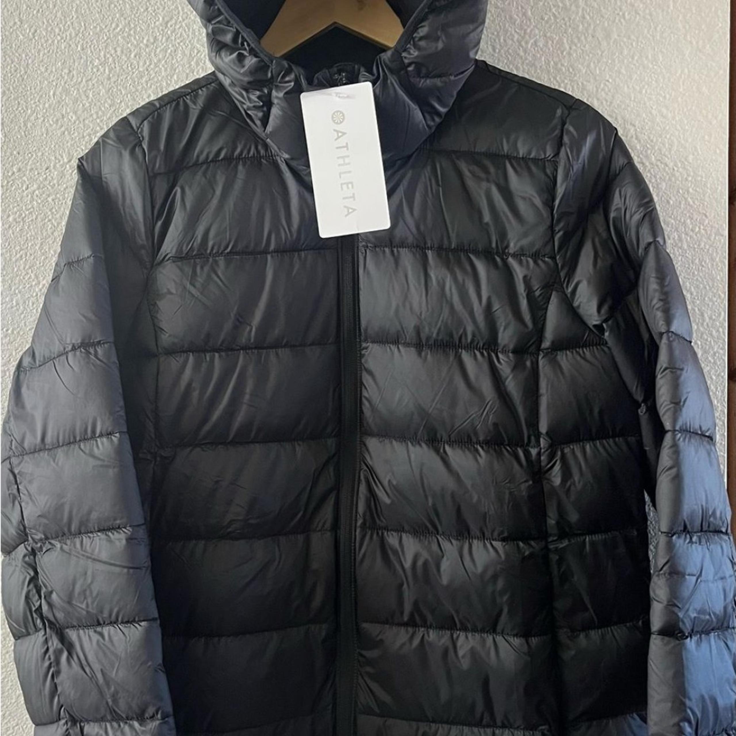 Athleta Women's SZ Medium Aire Puffer Winter Jacket Black Packable