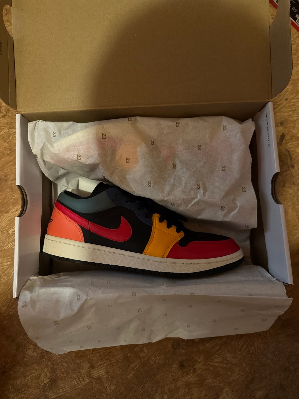 Jordan 1 Low SE Multi Color