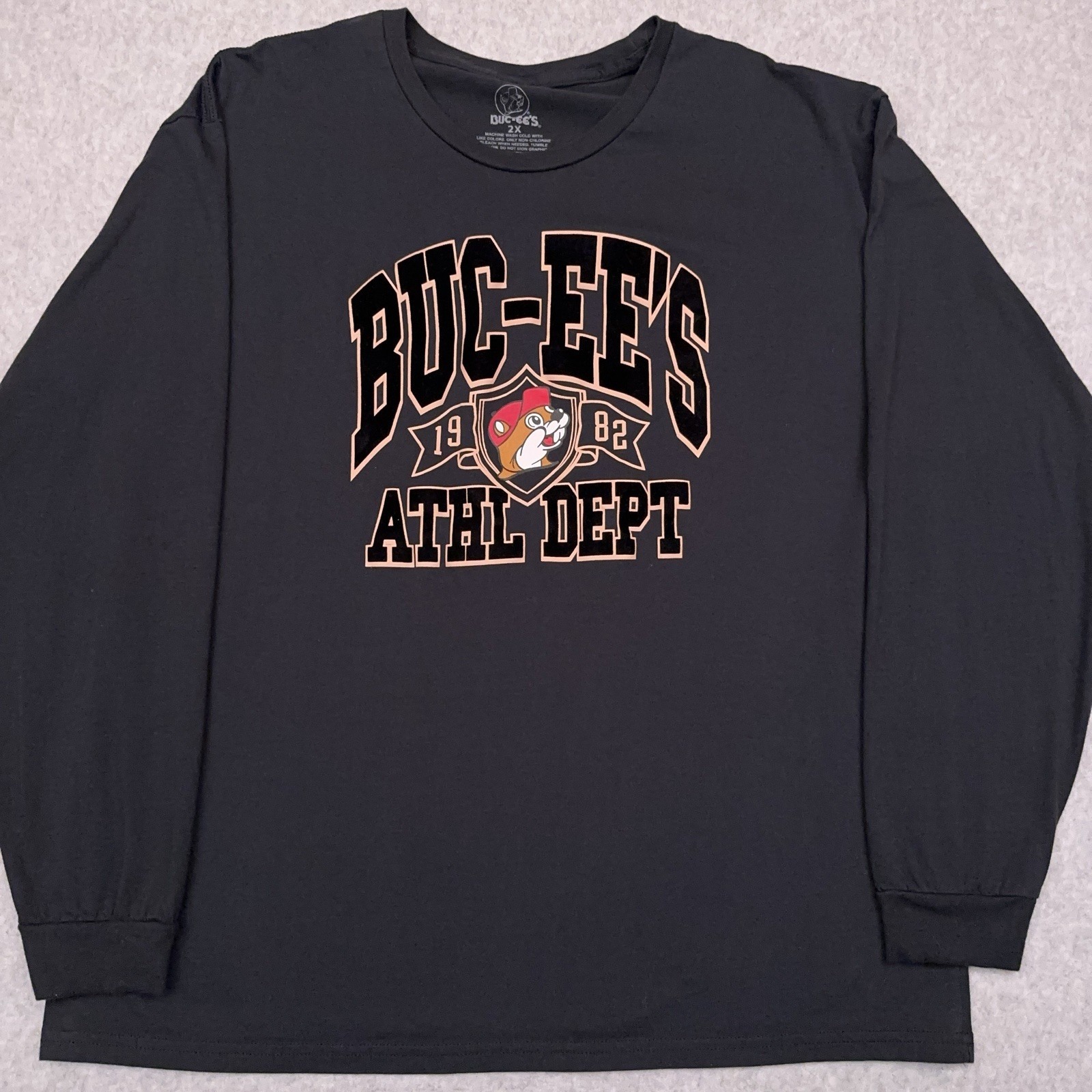 Buc-ees Athletic Dept Long Sleeve Shirt Men's 2X Gray Crew Neck 3D Graphic