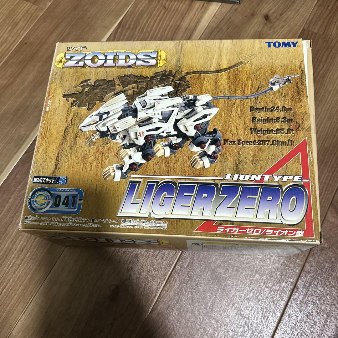 TOMY ZOIDS Liger Zero RZ-041