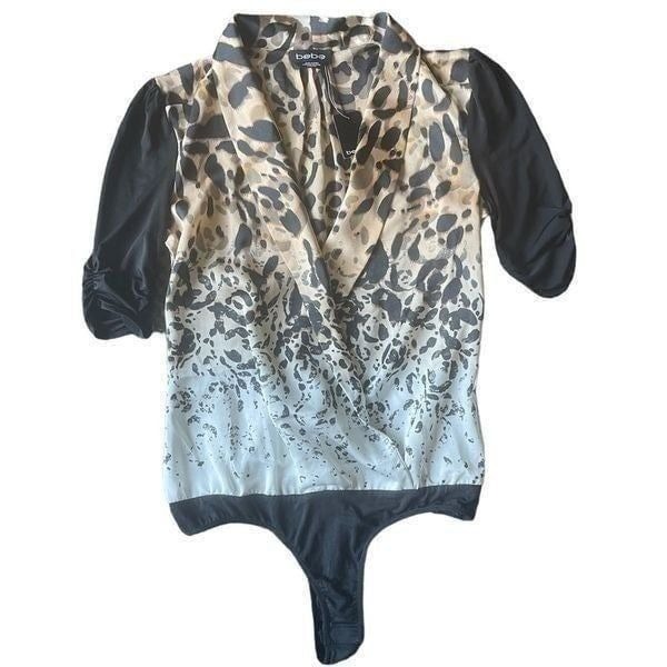 Bebe Knit Sleeve Surplice Animal Print Bodysuit Size XXS