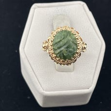 Antique Victorian carved jade statement ring 14 karat yellow gold