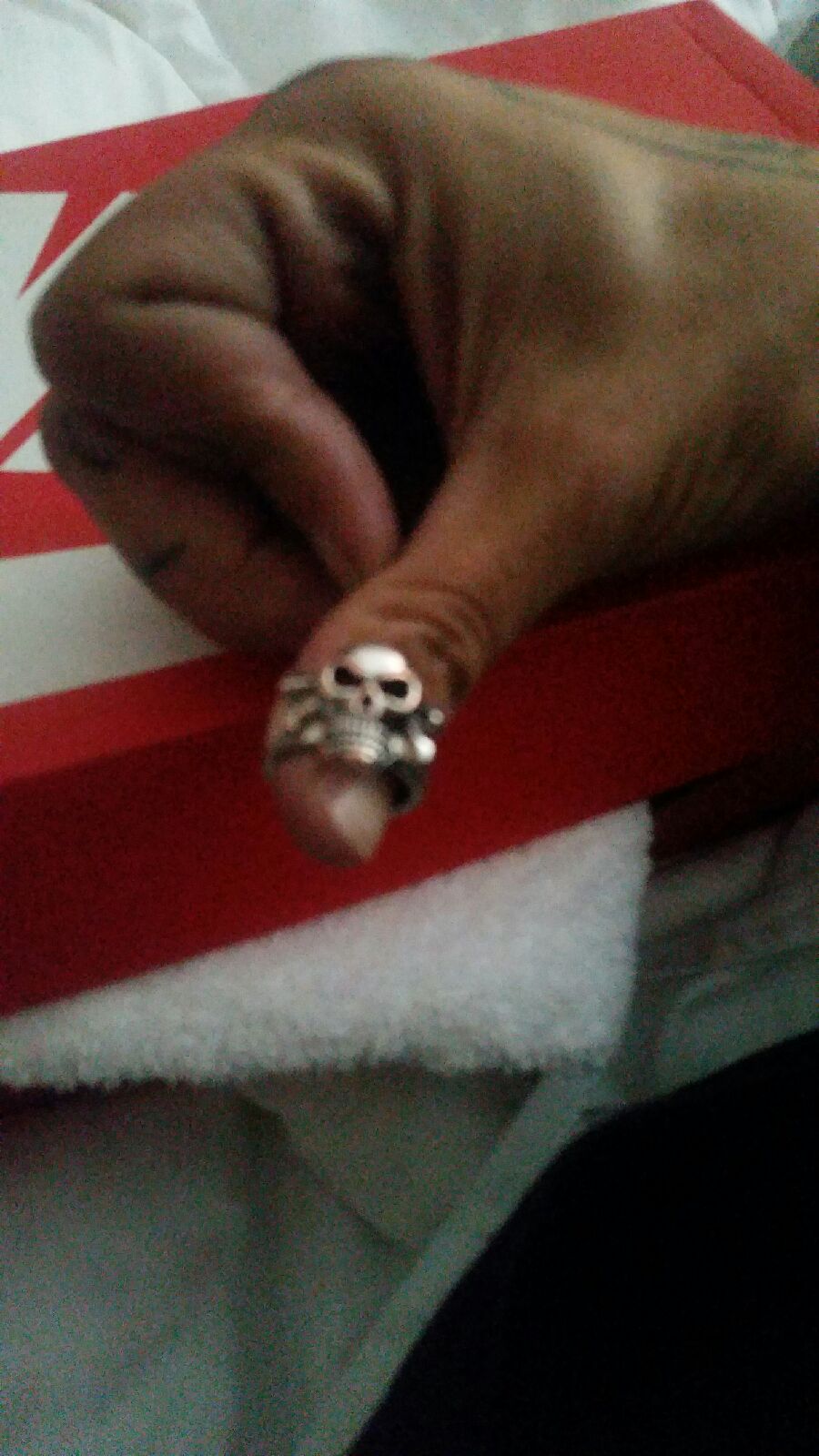 Skull & crossbones man's ring
