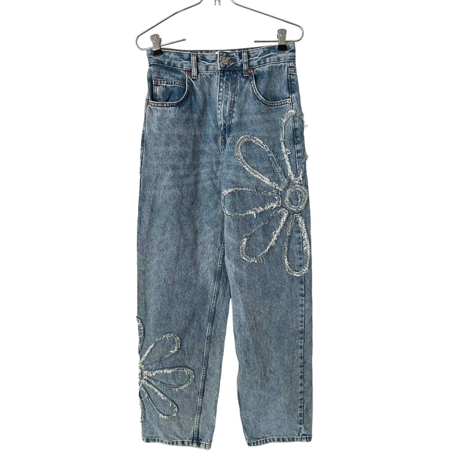 BDG Urban Outfitters Applique Flower Womens Boyfriend Jeans sz 25