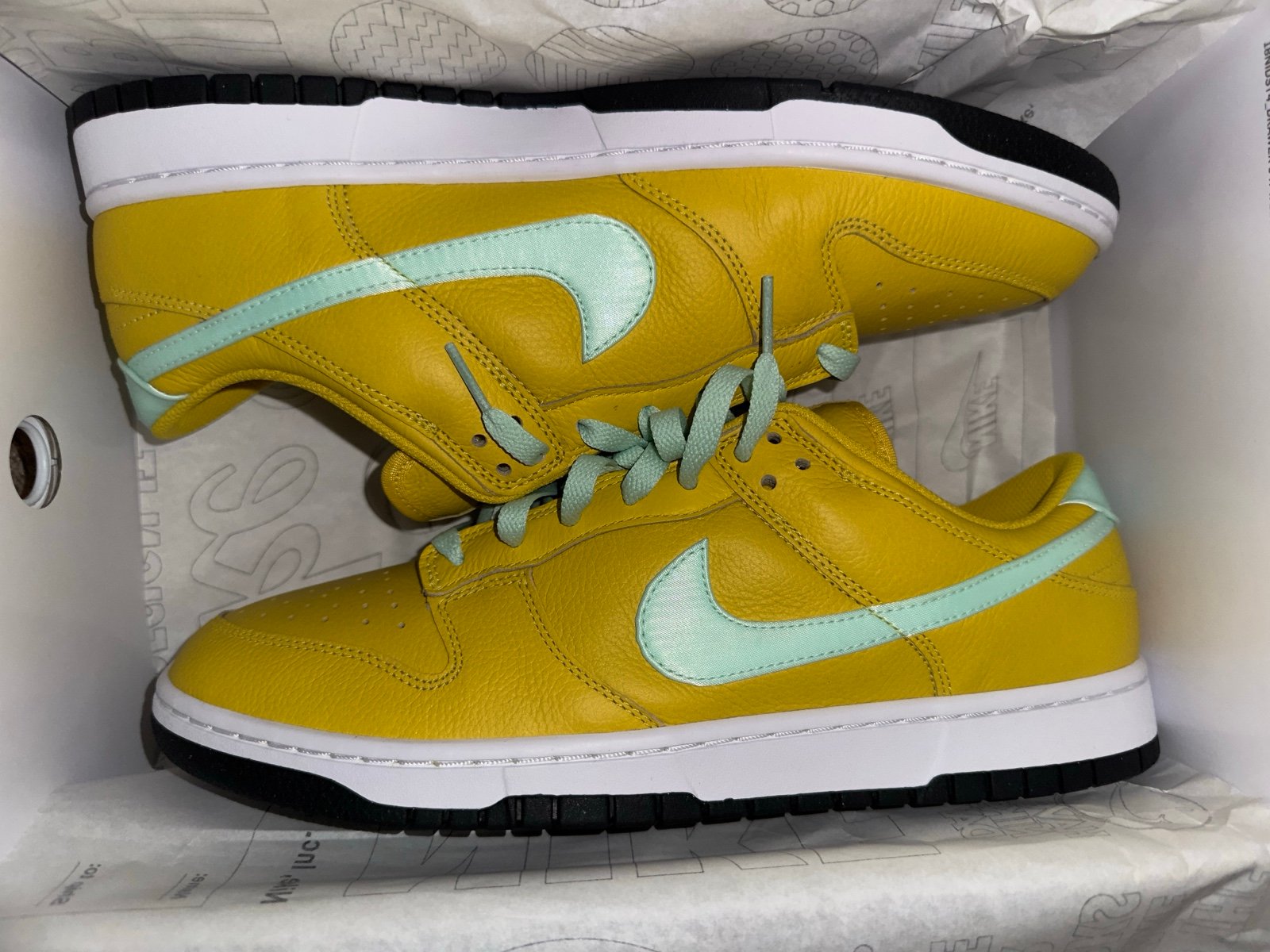 Nike ID Dunk Canary Yellow