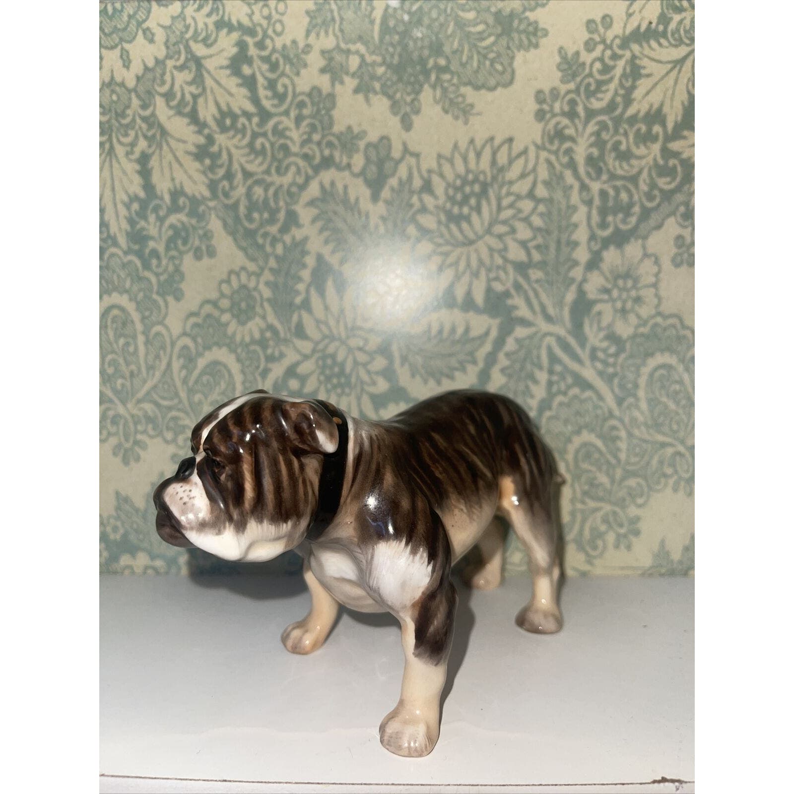 Royal Doulton Bulldog Standing Porcelain Figurine. HN1047 H
