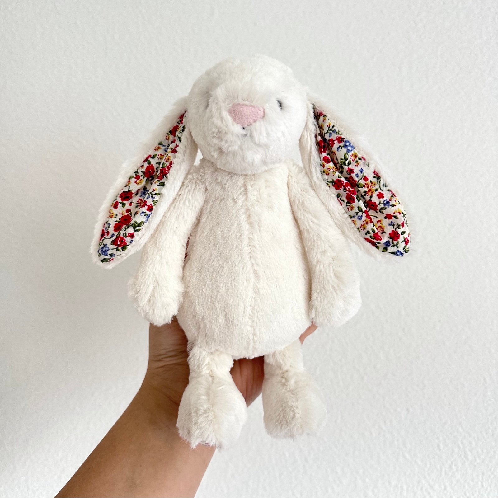 AUTHENTIC Jellycat Blossom Cream White Bunny OG - SMALL 7”❗️VHTF - NWT❗️RETIRED