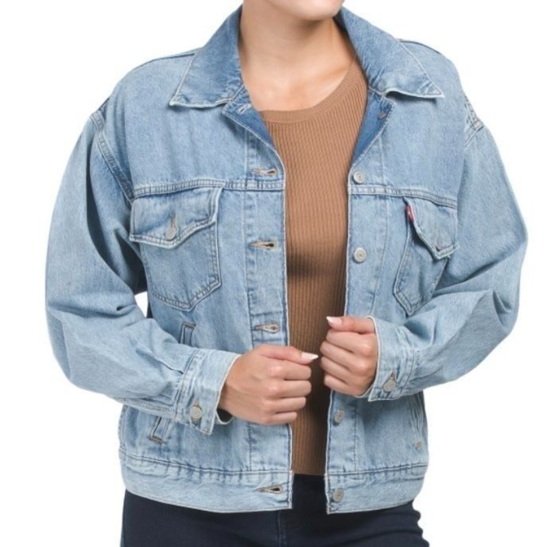 Levi's NWT Sz M Light Indigo Pajama Trucker Denim Jean Jacket