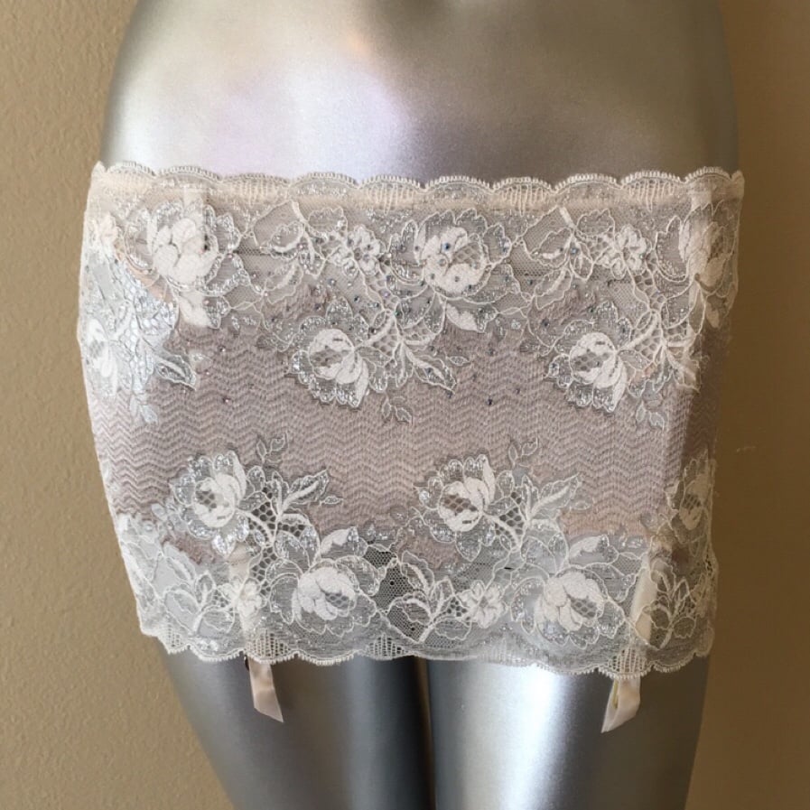 Victoria's Secret Lace Skirt Garter Belt With Built In V-String large