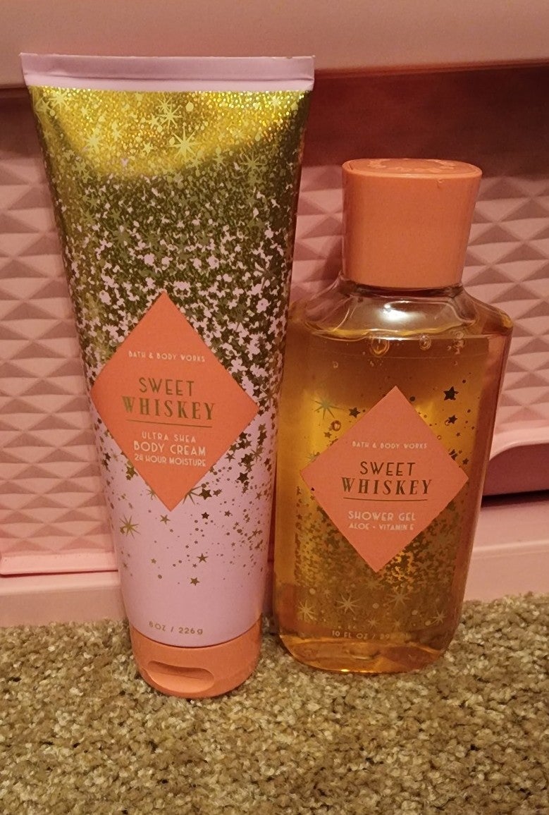 Bath and body works sweet whiskey lotion bath gel