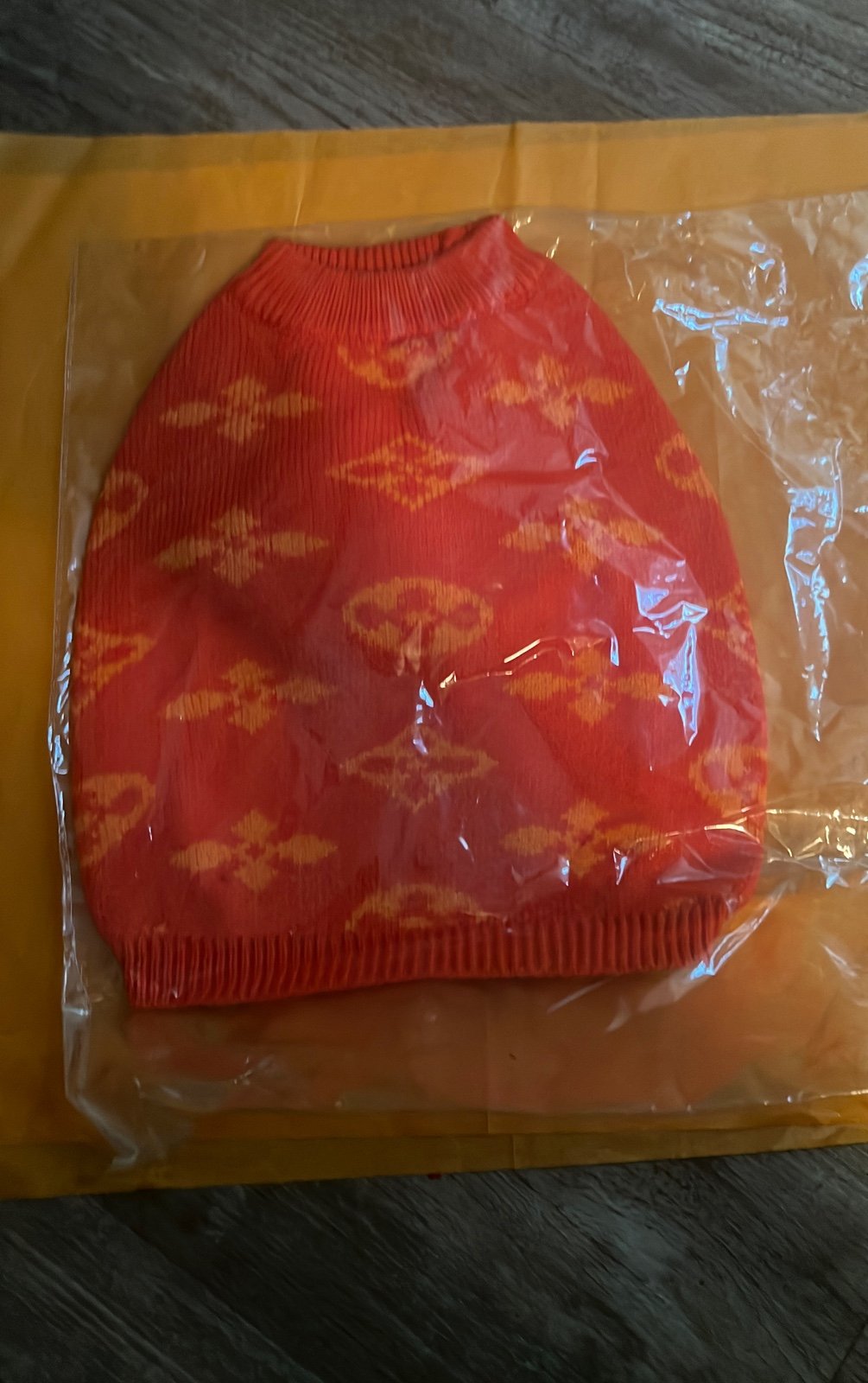 4 pieces Dog clothes