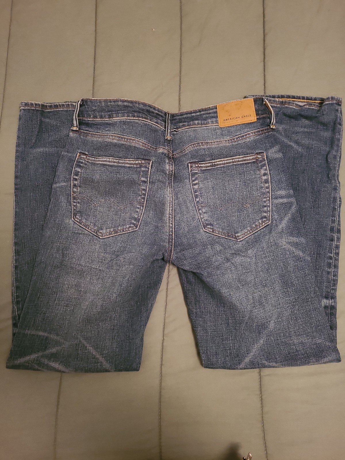 American Eagle men's jeans