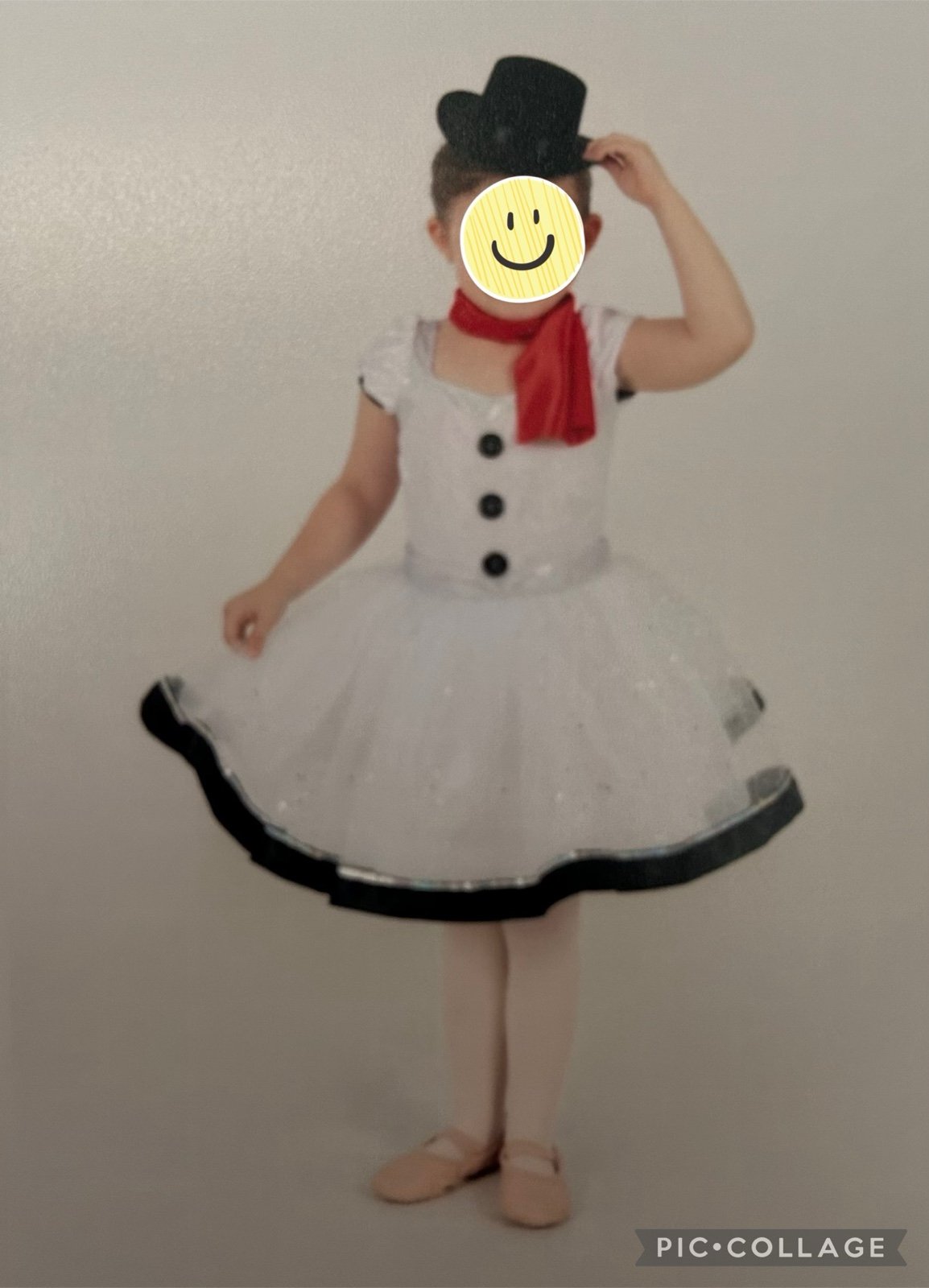 Girls dance snowman/skating dress (size 5)