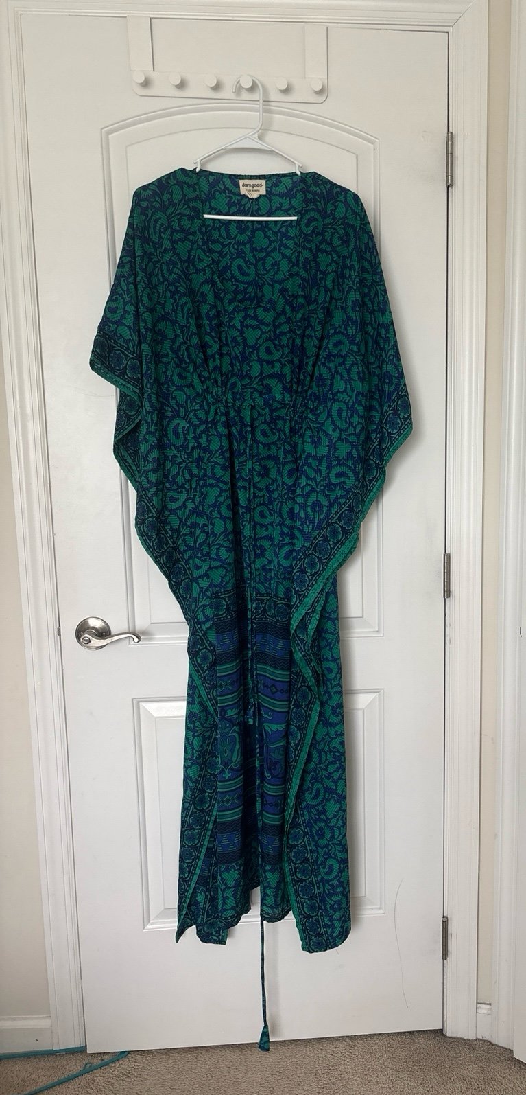 Long vibrant kaftan