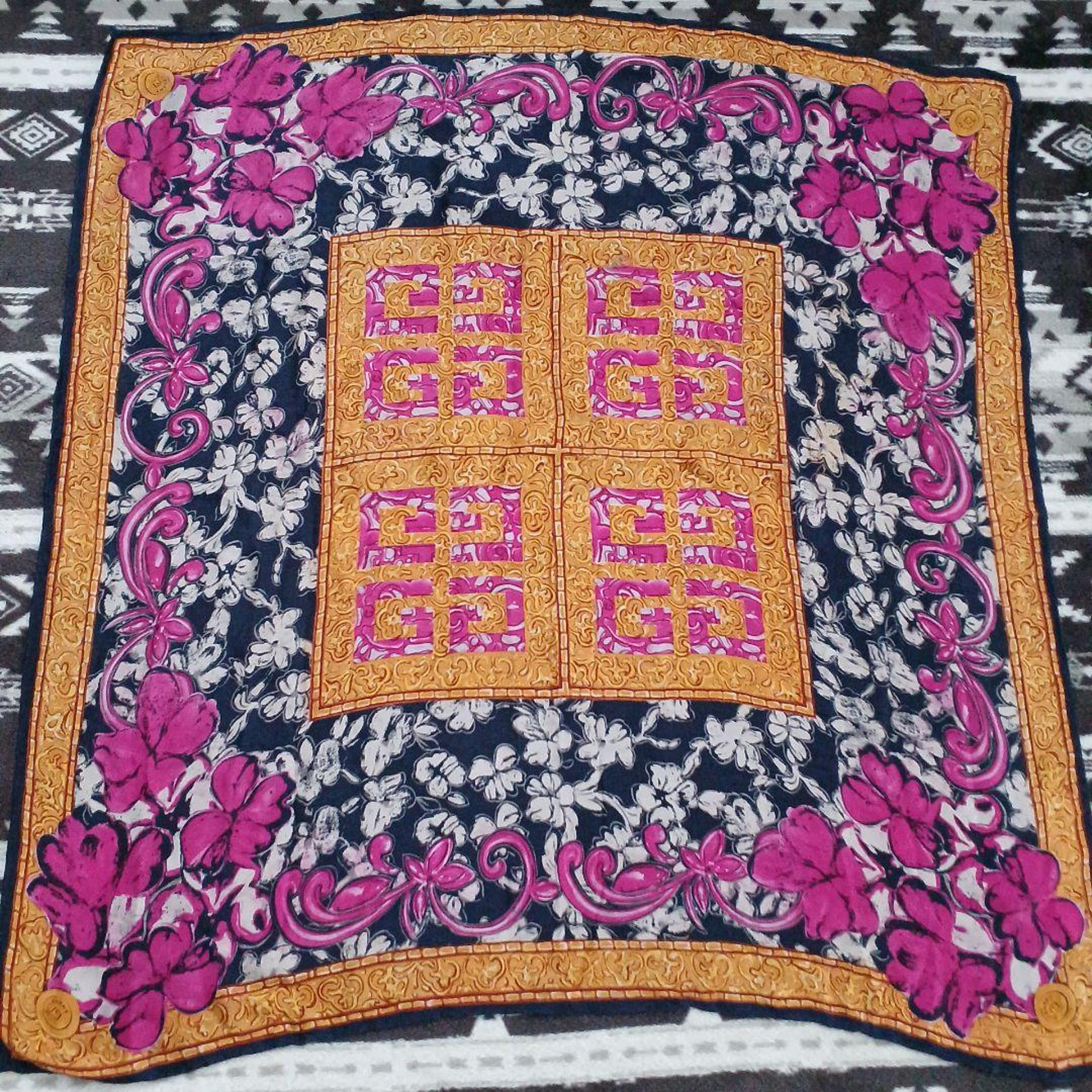 GIVENCHY Floral Pattern Silk Scarf