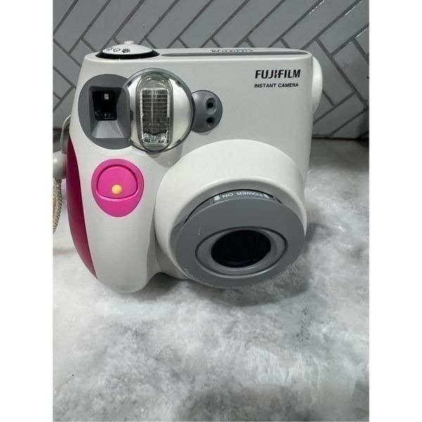 Used Fujifilm Instax Mini 7S Instant Film Camera (White with Pink trim)