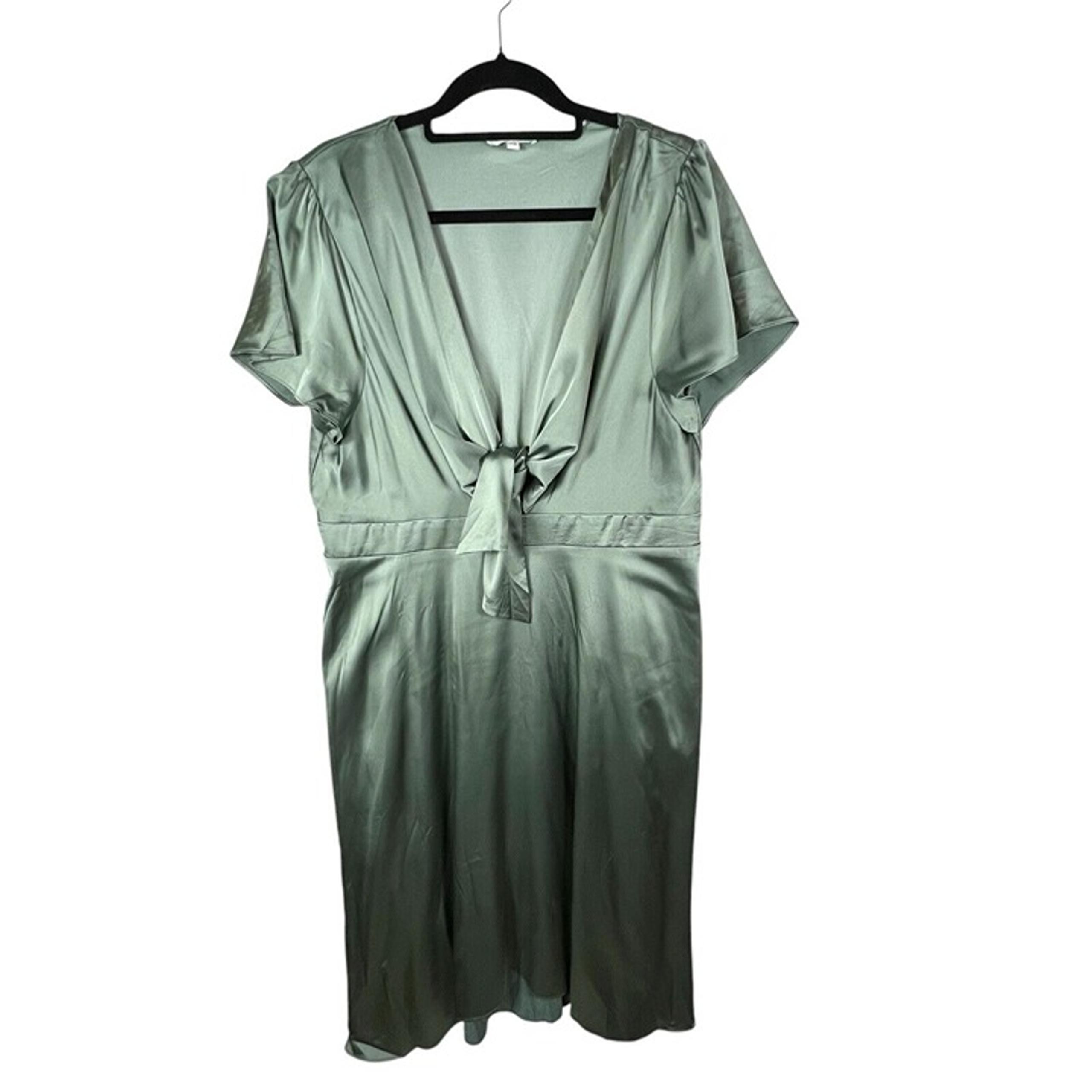 Baltic Born Poppy satin midi dress Women’s Sz XXXL Winter Green Front Tie Flowy