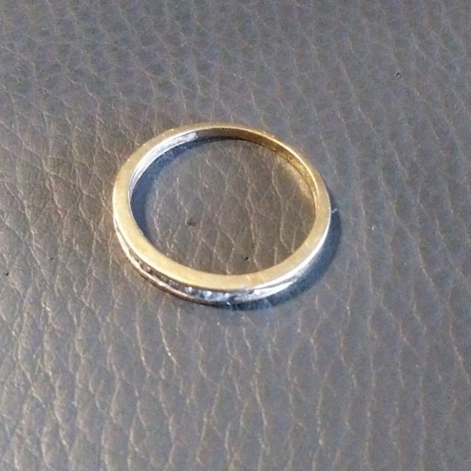 Vintage 14k gold diamond band