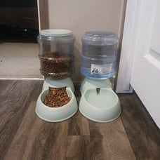 2 Pack Automatic Cat Feeder and Water Dispenser in Set Gravity Food Feeder and W