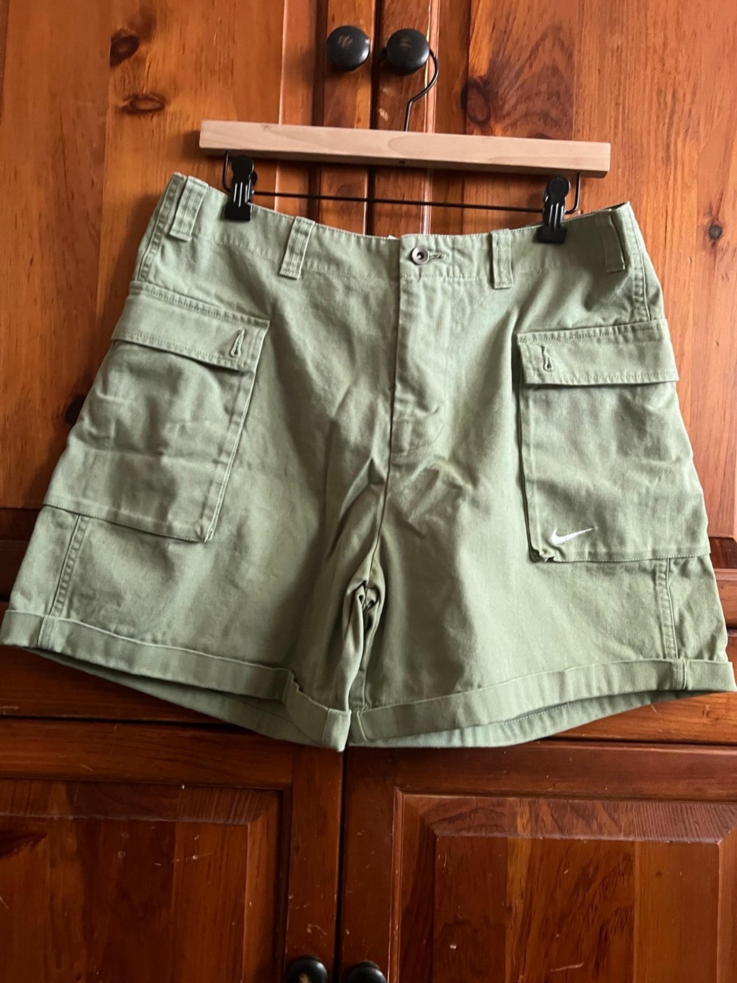 Men’s Nike Denim Cargo Shorts - Size 32 (M)
