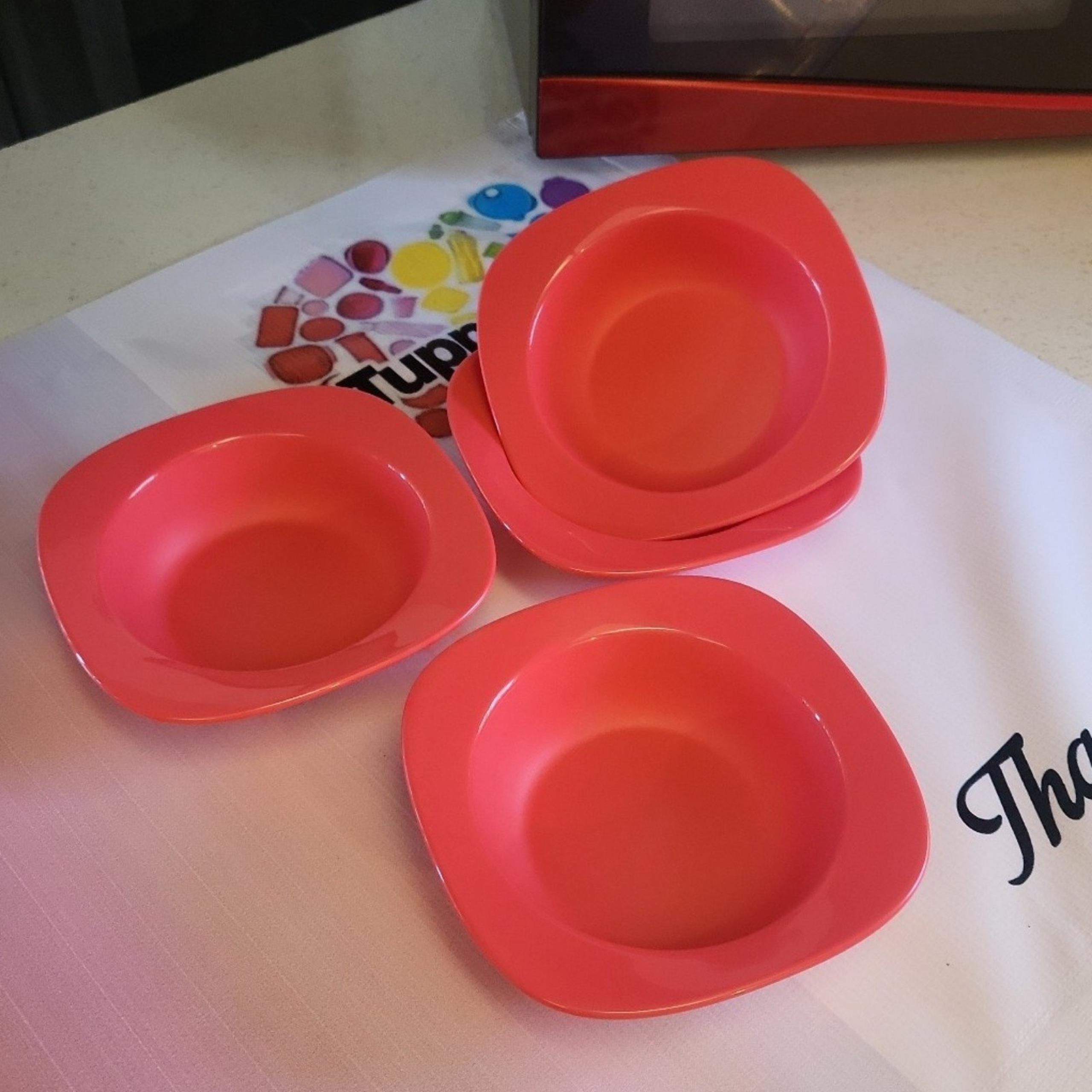 NEW! BLOSSOM BOWL SET 4-PIECE - Tupperware