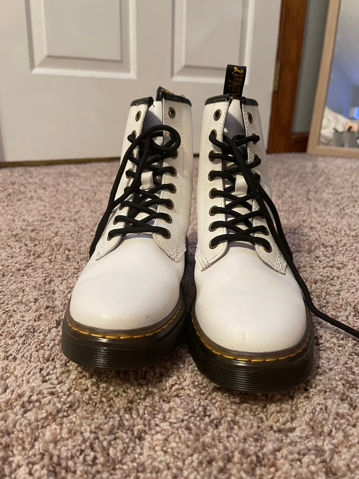 dr marten’s 1460 women’s leather patent lace-up boots