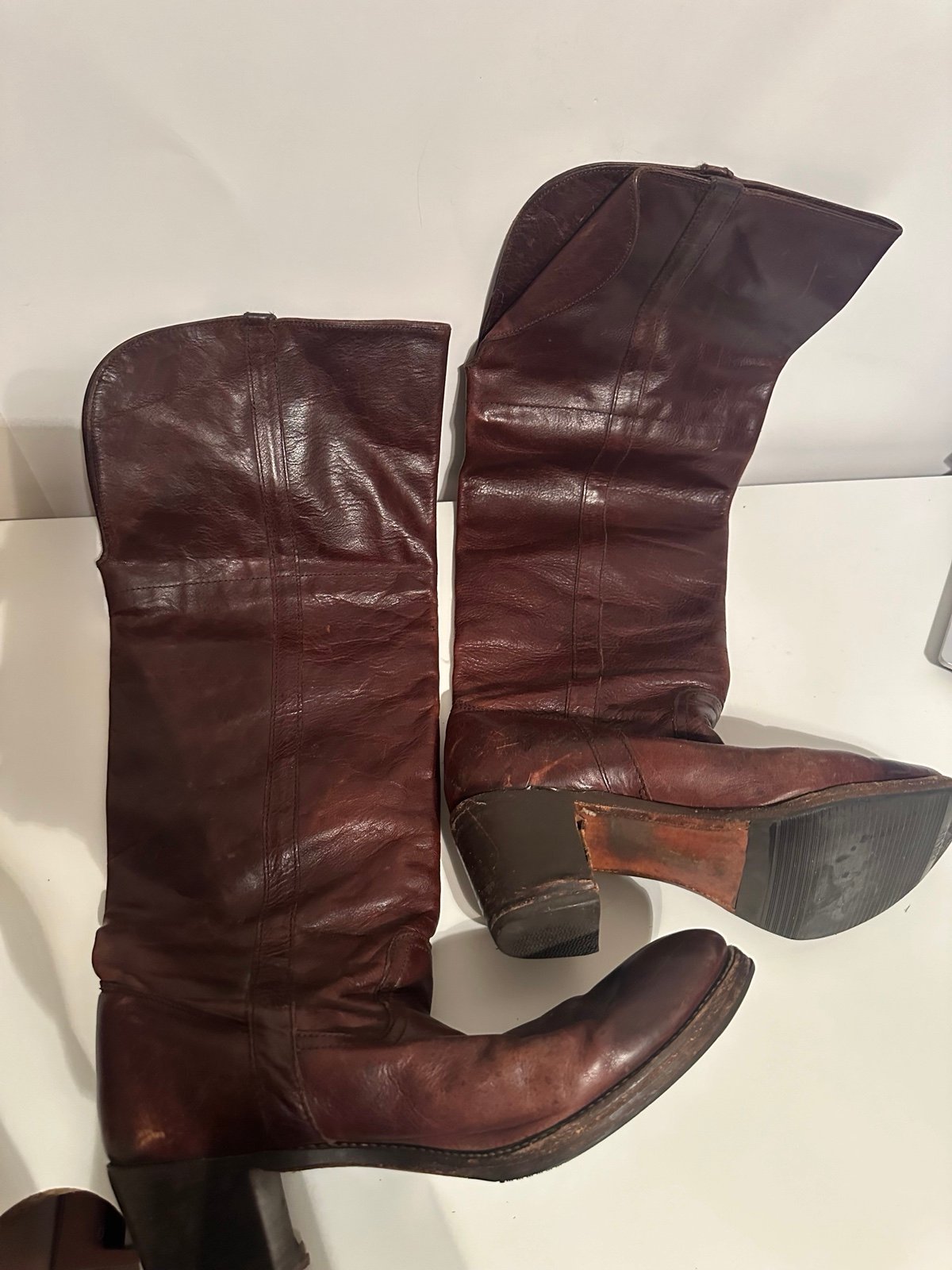 Frye Knee high or cuff Boot Women’s Size 9 Brown