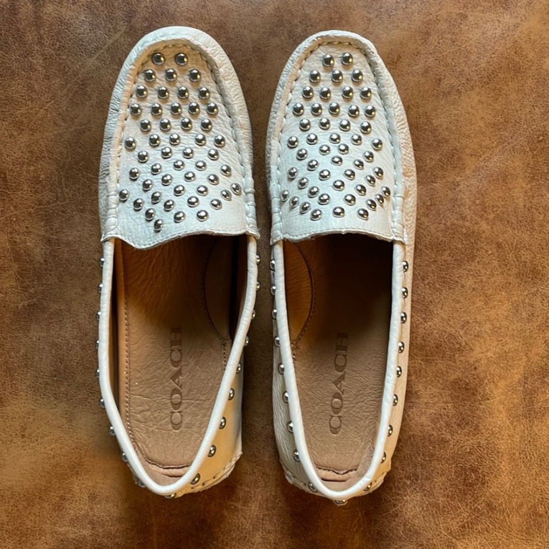 Coach Arlene Studded Leather Driving Moccasin Loafers Sz 5 B White