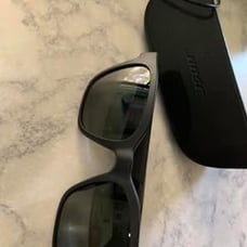 Speaker sunglasses