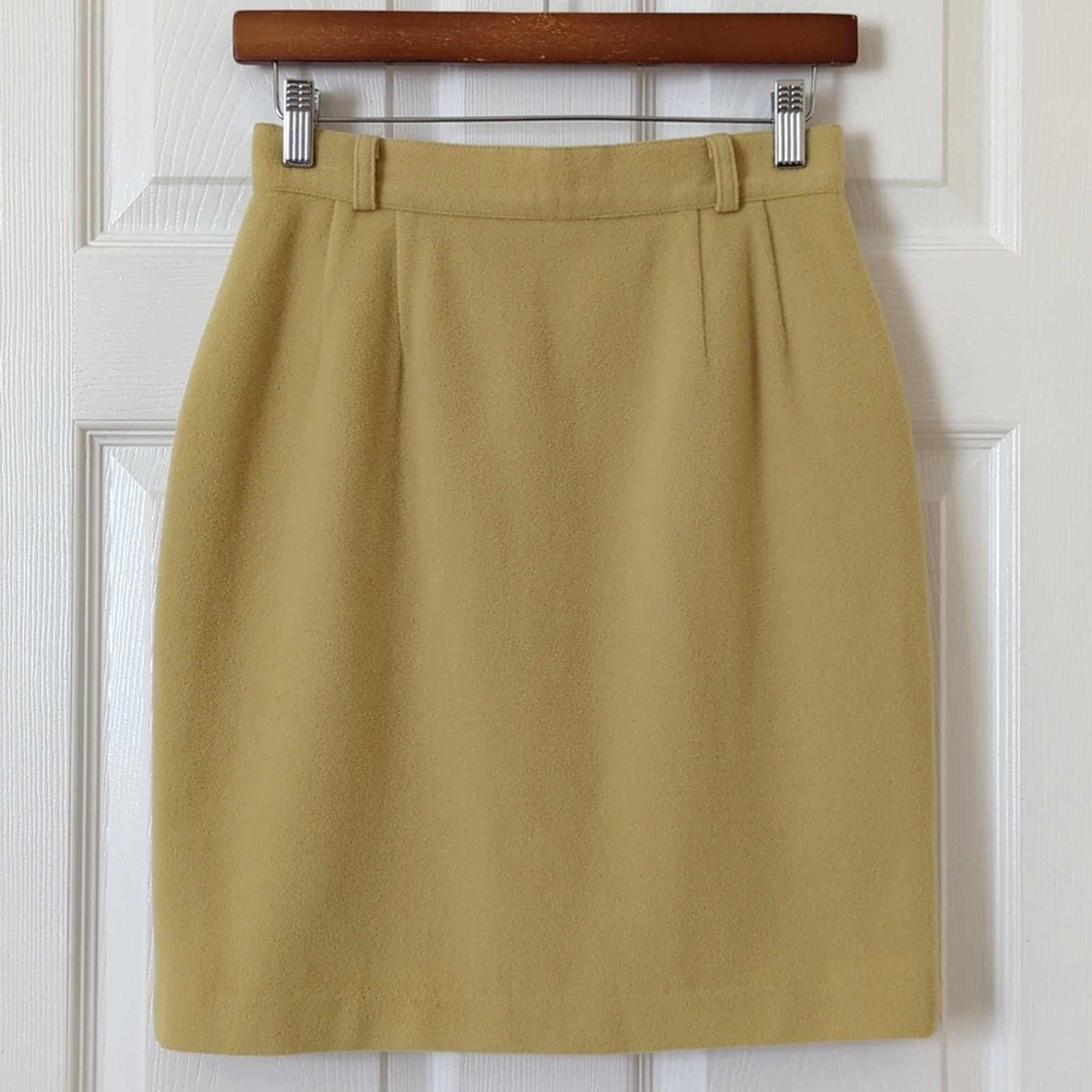 L'Officiel 80's Vintage Wool & Cashmere Blend High Waisted Mini Skirt Pear 6