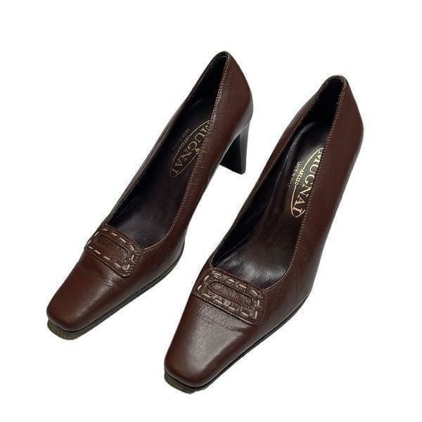 Y2K vintage Mugnai Pointed Toe low heels brown size 6