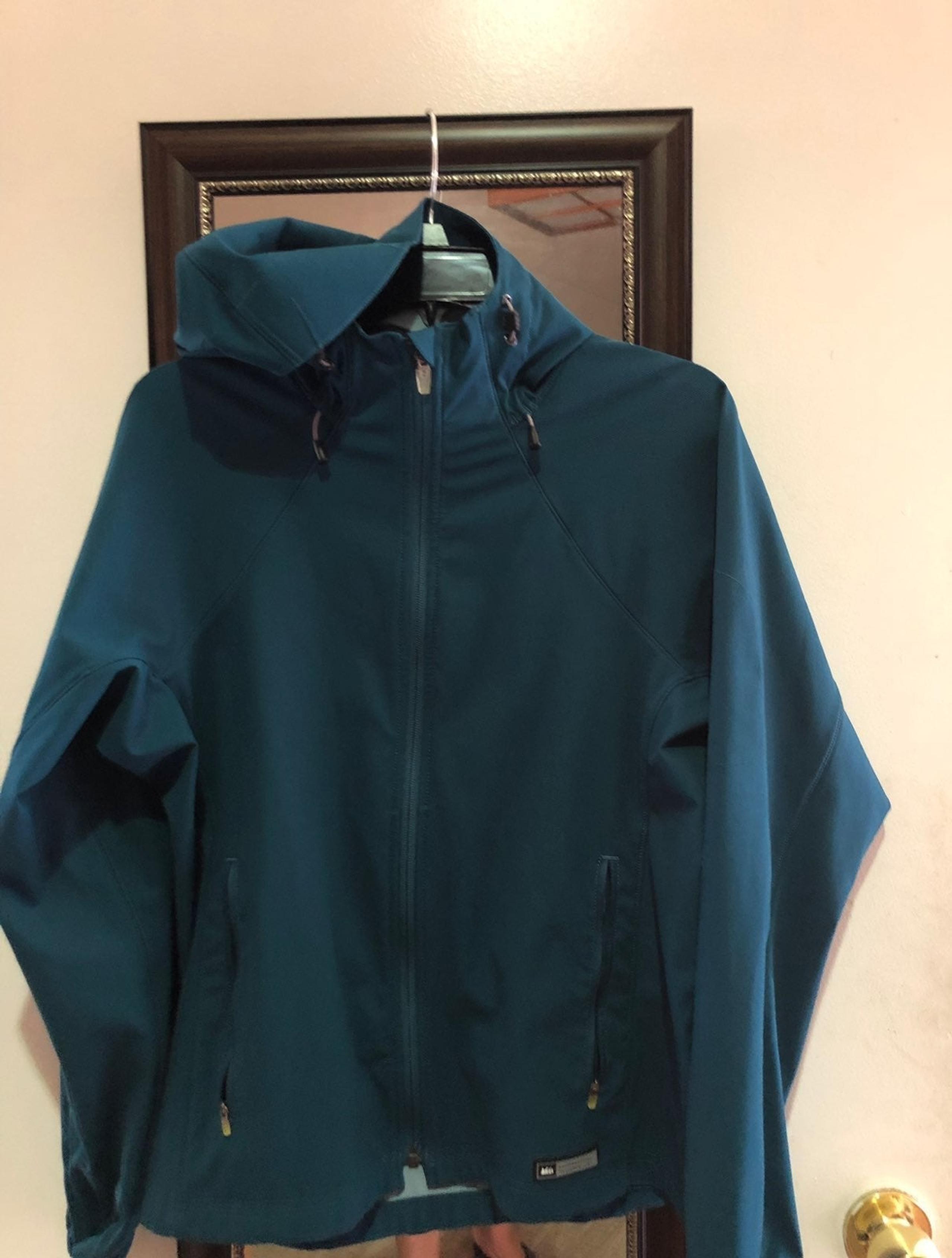 REI windbreaker women's Jacket medium