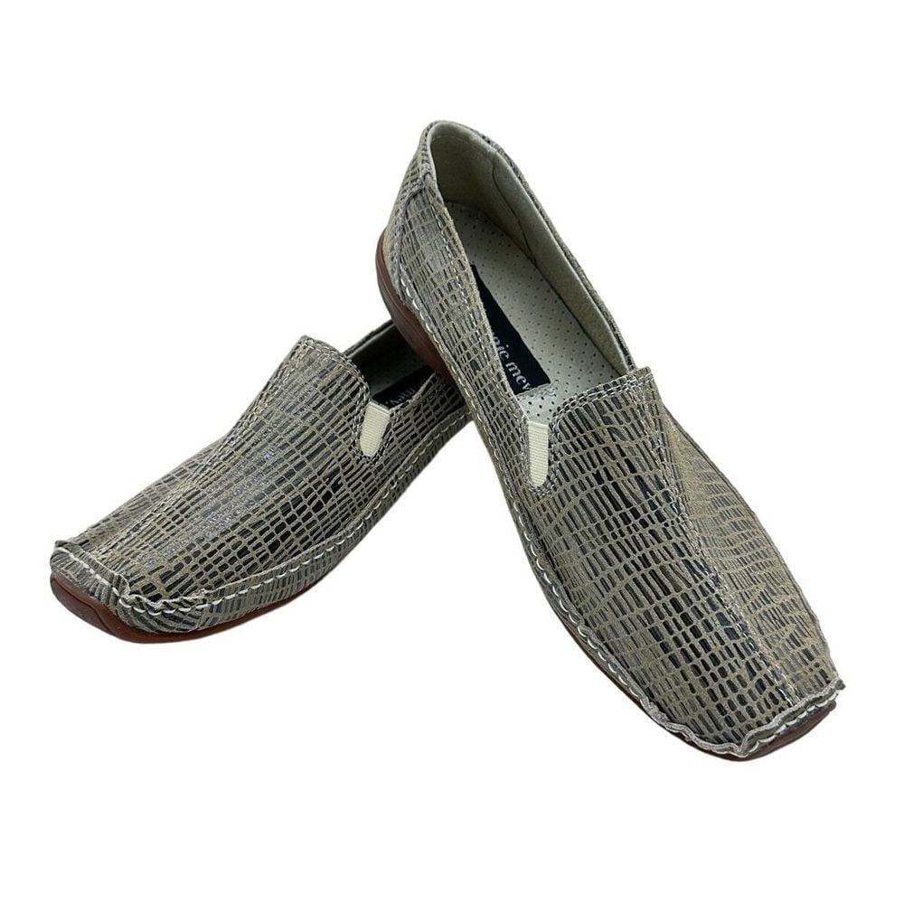 Bernie Mev Pam Womens SZ 39 8 Beige Print Flat Loafer Driving Shoe Cushioned