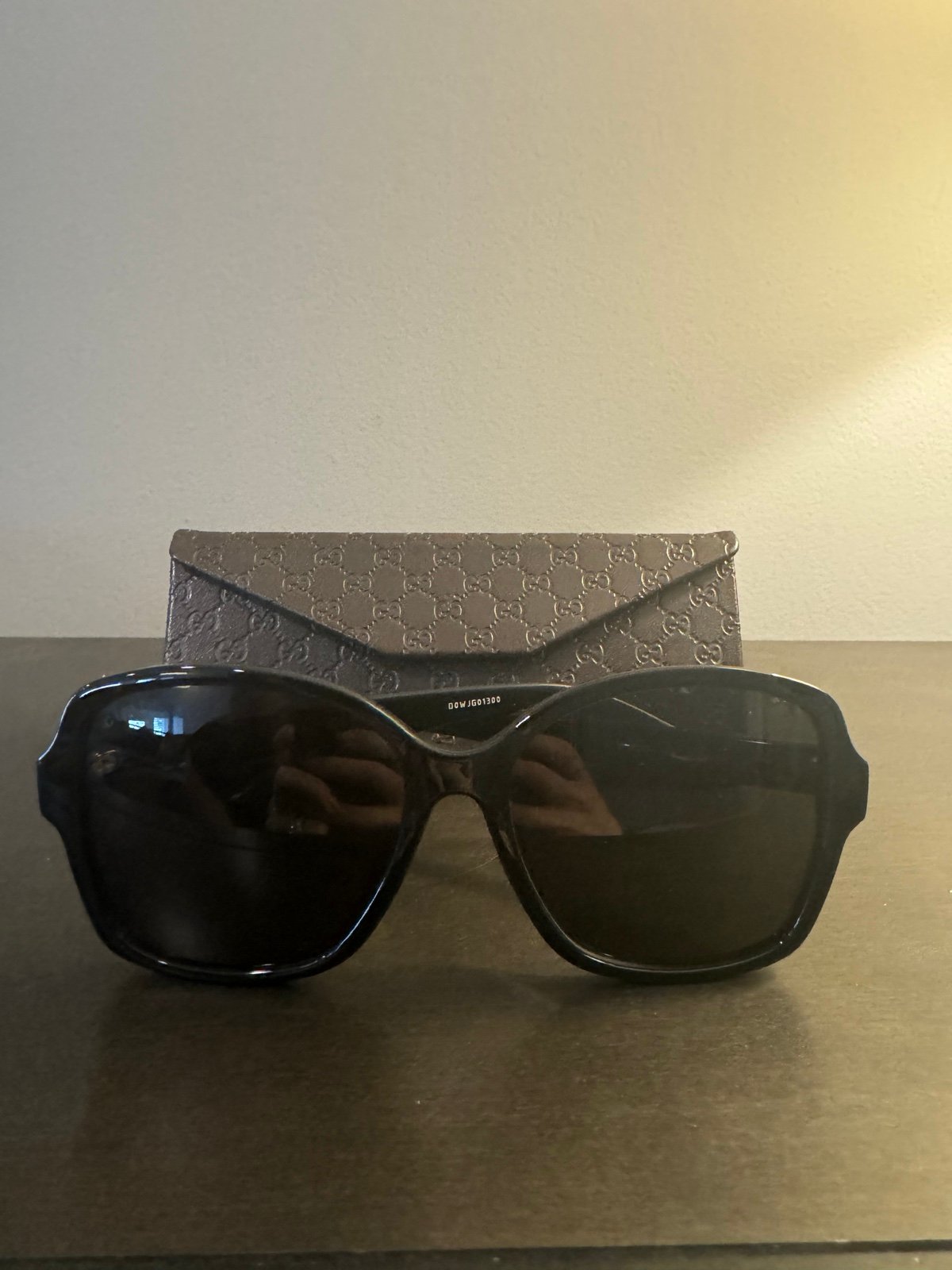 Gucci GG Gold Logo Black Sunglasses GG0765SA New with Case