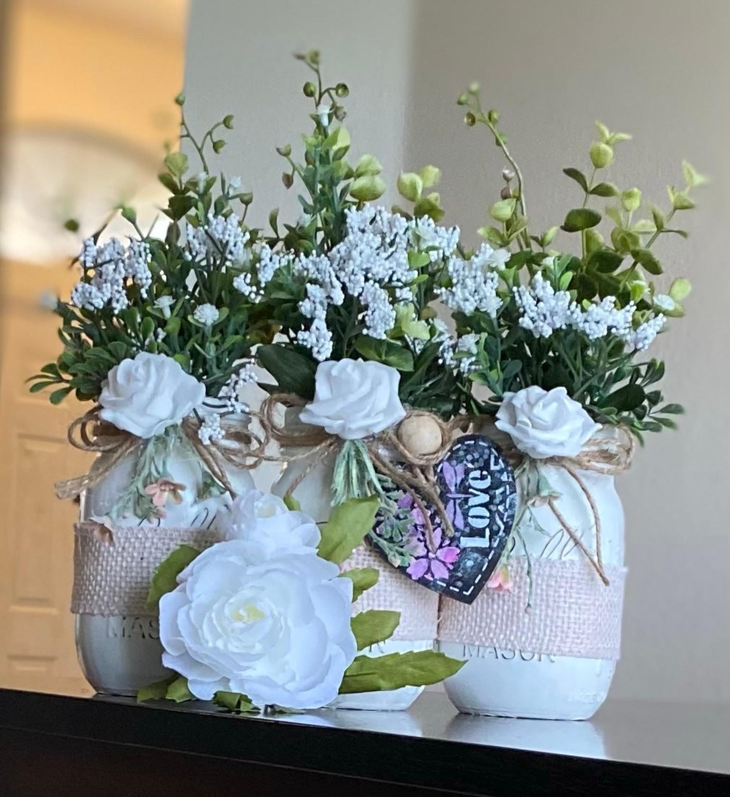 Simply Gorgeous Brightening Fall Eucalyptus Greenery Centerpiece❤️❤️❤️ - Mega Hobby
