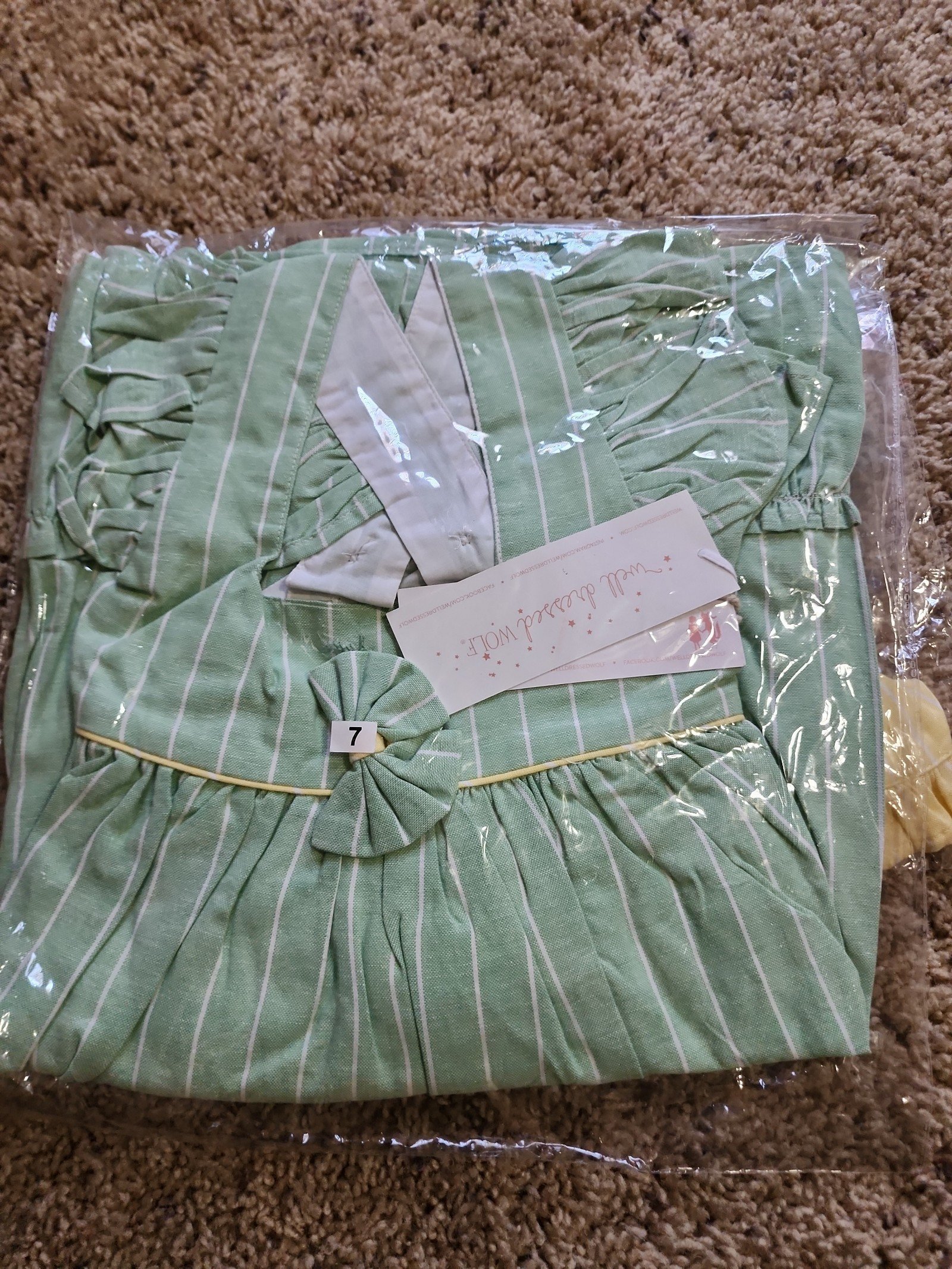 Well Dressed Wolf Lemon Lime size 7 AH set